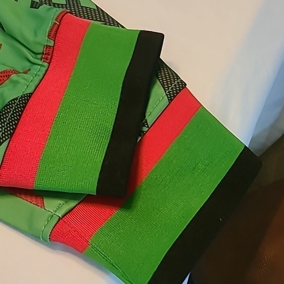 - Nike Swoosh 2017 pair of work out pants size Medium. measures W. 32"x L.… - Picture 2 of 15